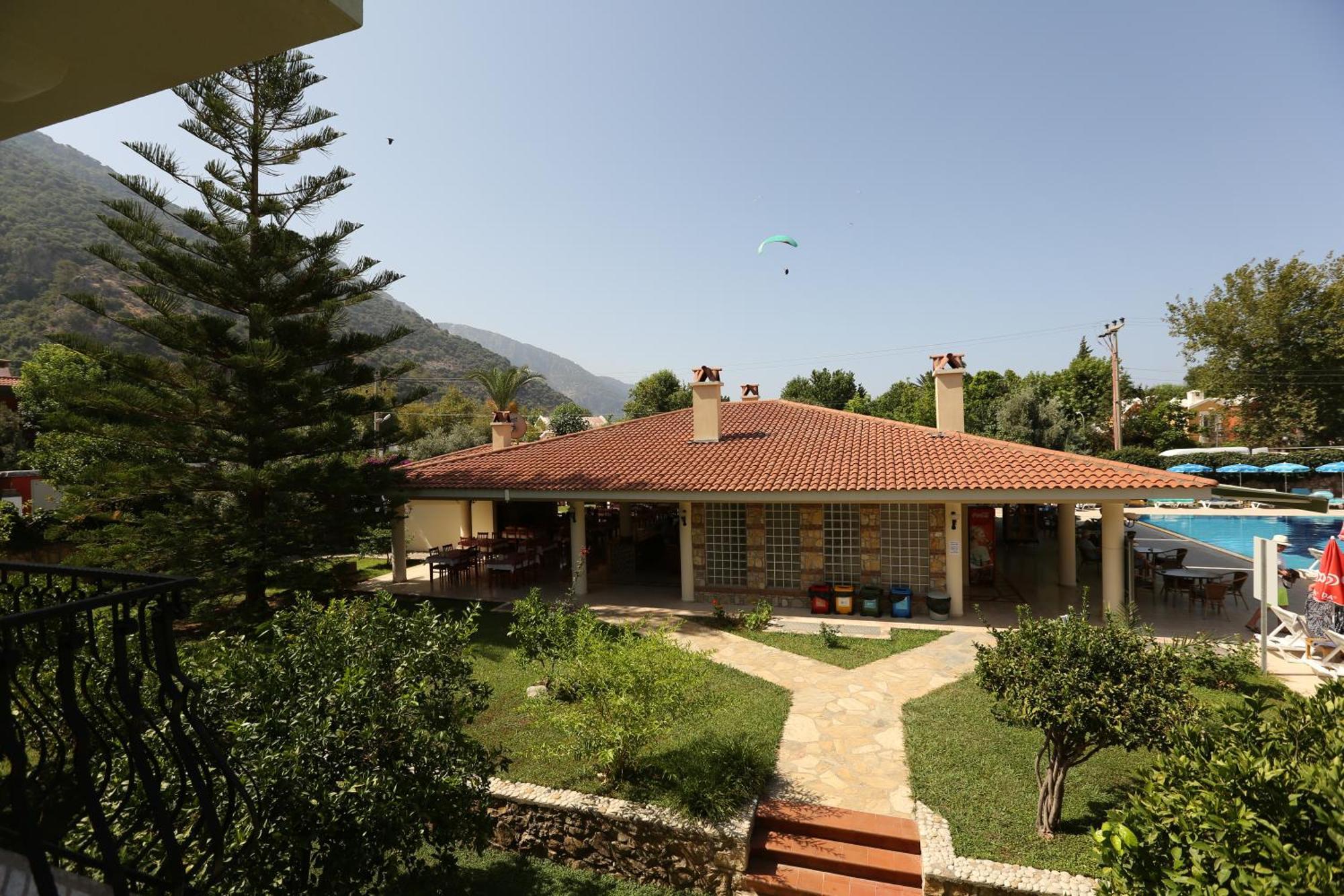 Mavruka Hotel Ölüdeniz Esterno foto