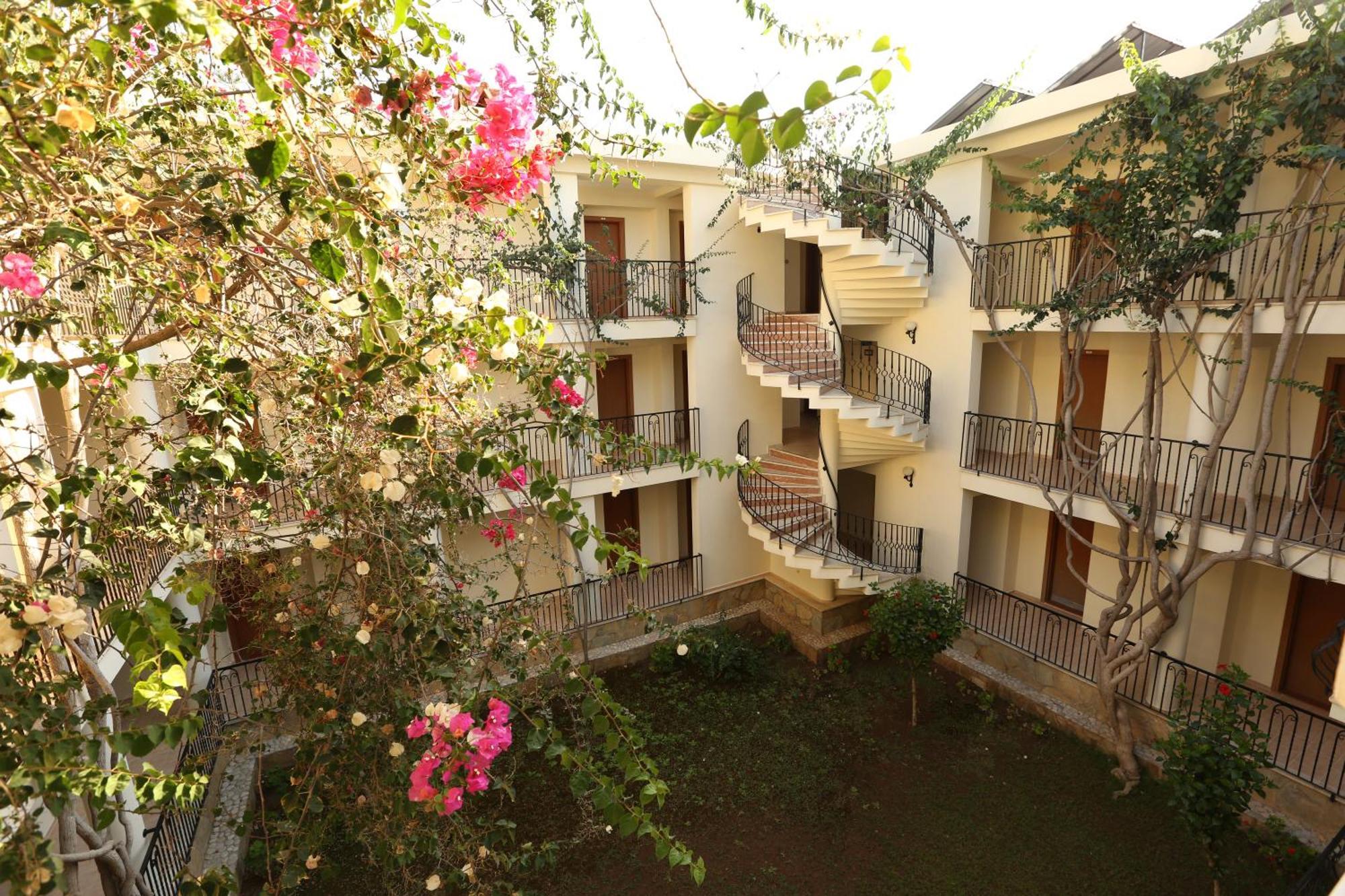 Mavruka Hotel Ölüdeniz Esterno foto