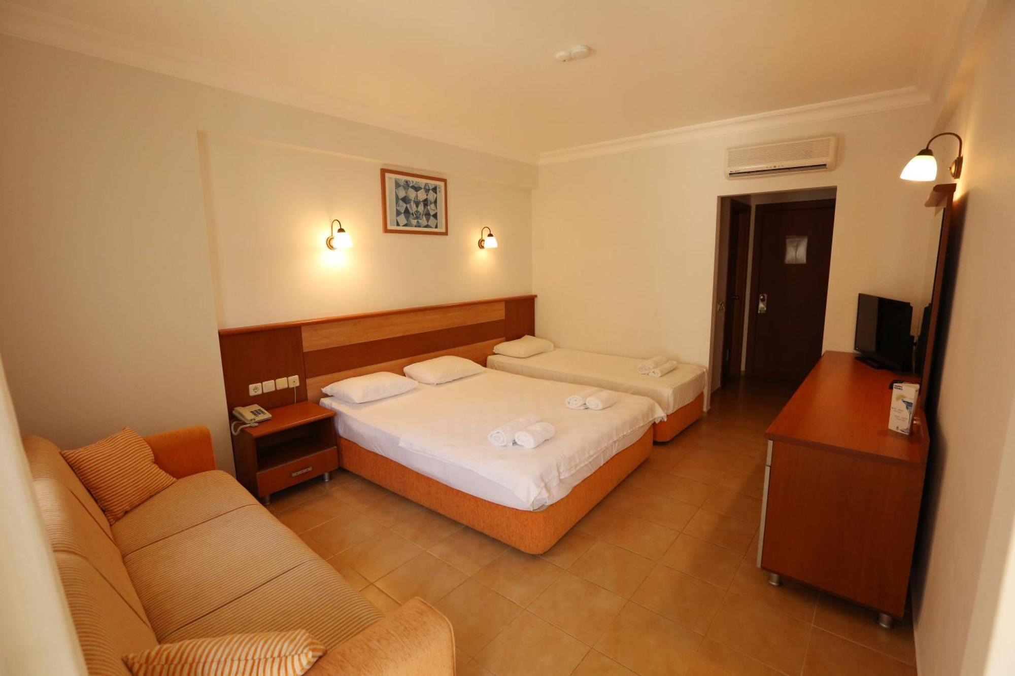 Mavruka Hotel Ölüdeniz Esterno foto